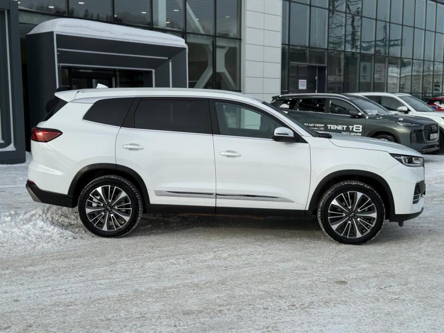 Chery Tiggo 8 Pro Plug-in Hybrid Томск  - изображение 4