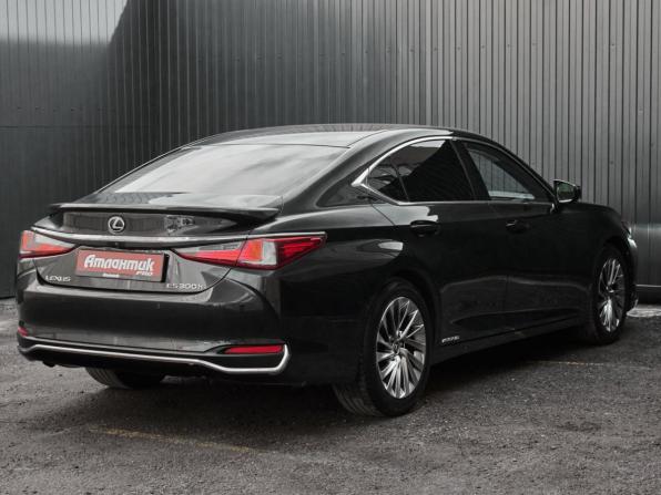 Lexus ES VII с пробегом 2021 года, цена 3 490 000 рублей, 68951 км, седан, Автокод Объявления