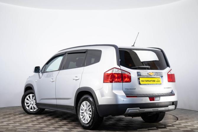 Chevrolet Orlando I с пробегом 2012 года, цена 949 000 рублей, 227335 км, компактвэн, Автокод Объявления