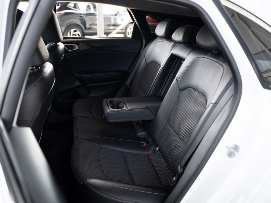 Kia Ceed III Ростов-на-Дону  - изображение 15