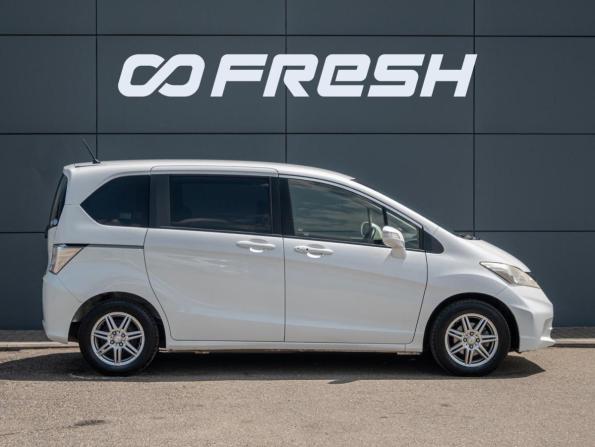Honda Freed I Рестайлинг с пробегом 2013 года, цена 1 235 000 рублей, 82226 км, компактвэн, Автокод Объявления