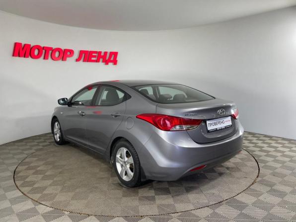 Hyundai Elantra V (MD) с пробегом 2012 года, цена 900 000 рублей, 131000 км, седан, Автокод Объявления