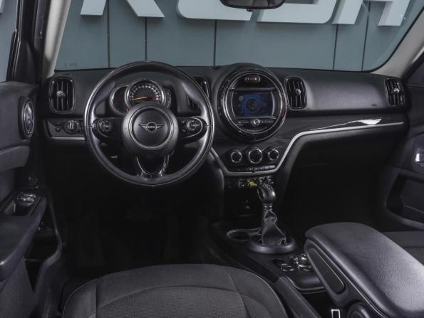 Mini Countryman II с пробегом 2019 года, цена 2 310 000 рублей, 157536 км, внедорожник, Автокод Объявления