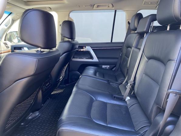 Toyota Land Cruiser 200 Series Рестайлинг 1 с пробегом 2014 года, цена 4 440 000 рублей, 157411 км, внедорожник, Автокод Объявления
