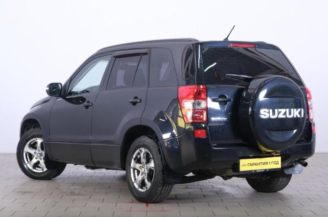 Suzuki Grand Vitara II Рестайлинг с пробегом 2010 года, цена 969 000 рублей, 122000 км, внедорожник, Автокод Объявления