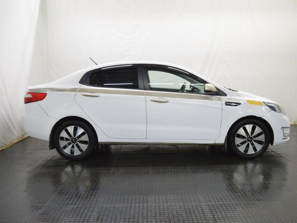 Kia Rio III с пробегом 2013 года, цена 470 000 рублей, 285100 км, седан, Автокод Объявления