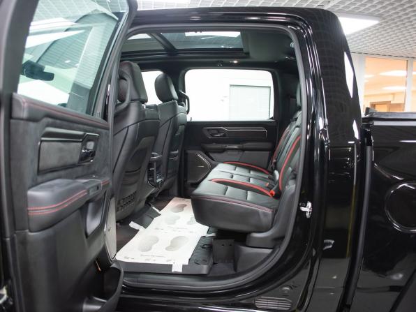 Ram 1500 V Рестайлинг с пробегом 2026 года, цена 11 999 000 рублей, 31 км, offers.body_type.unknown, Автокод Объявления