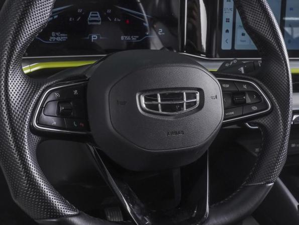 Geely Coolray I Рестайлинг с пробегом 2023 года, цена 2 080 000 рублей, 29482 км, внедорожник, Автокод Объявления