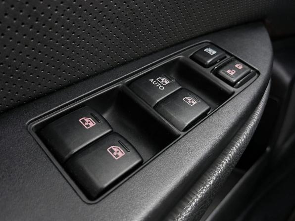 Subaru Outback IV Рестайлинг с пробегом 2012 года, цена 1 699 000 рублей, 184000 км, универсал, Автокод Объявления