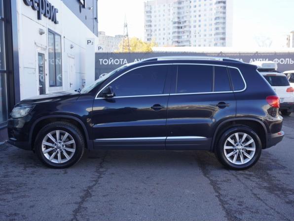 Volkswagen Tiguan I Рестайлинг с пробегом 2012 года, цена 1 030 000 рублей, 242029 км, внедорожник, Автокод Объявления