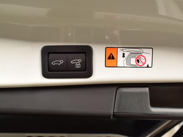 Toyota RAV4 VI (XA60) с пробегом 2026 года, цена 4 084 995 рублей, 26 км, внедорожник, Автокод Объявления