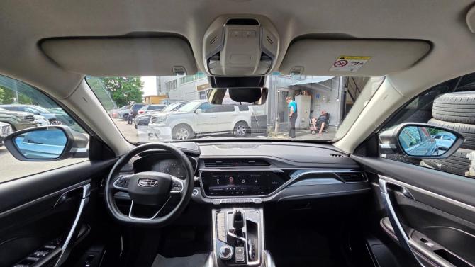 Geely Atlas Pro с пробегом 2022 года, цена 1 999 000 рублей, 72000 км, внедорожник, Автокод Объявления