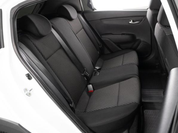 Kia Rio IV с пробегом 2018 года, цена 1 549 000 рублей, 107669 км, хэтчбек, Автокод Объявления