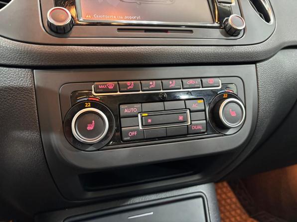 Volkswagen Golf Plus II с пробегом 2012 года, цена 820 000 рублей, 176495 км, хэтчбек, Автокод Объявления