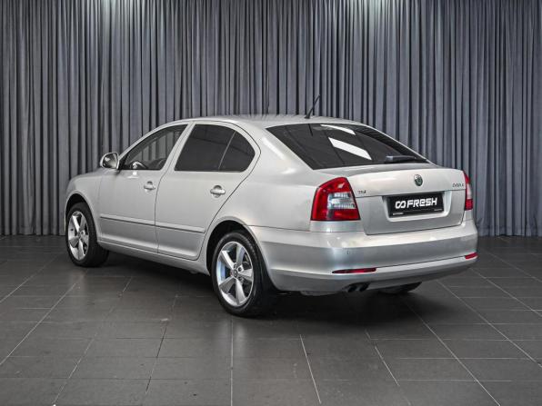 Skoda Octavia II (A5) Рестайлинг с пробегом 2011 года, цена 1 049 000 рублей, 208915 км, лифтбек, Автокод Объявления