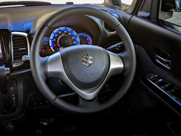 Suzuki Spacia I с пробегом 2015 года, цена 799 900 рублей, 150000 км, минивэн, Автокод Объявления