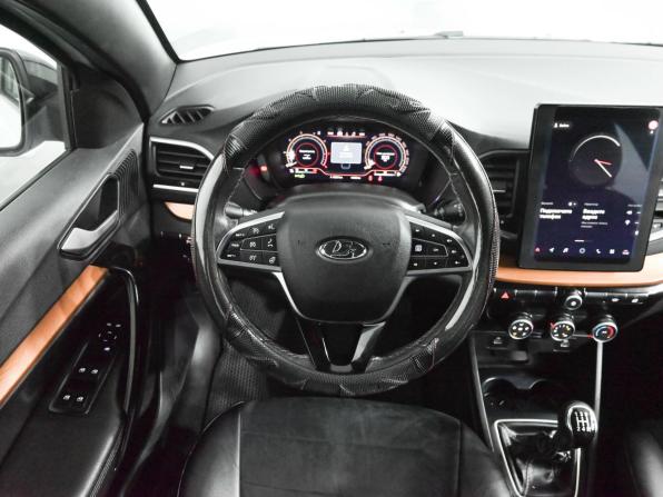 Lada (ВАЗ) Vesta I Рестайлинг (NG) с пробегом 2023 года, цена 1 359 000 рублей, 44913 км, седан, Автокод Объявления