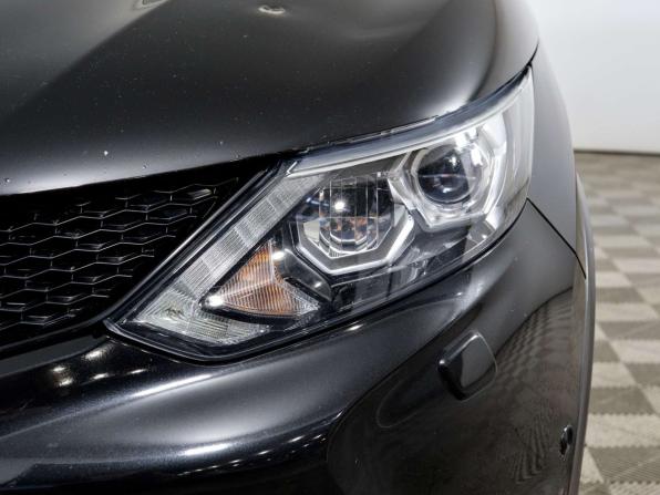 Nissan Qashqai II с пробегом 2018 года, цена 1 798 000 рублей, 122191 км, внедорожник, Автокод Объявления