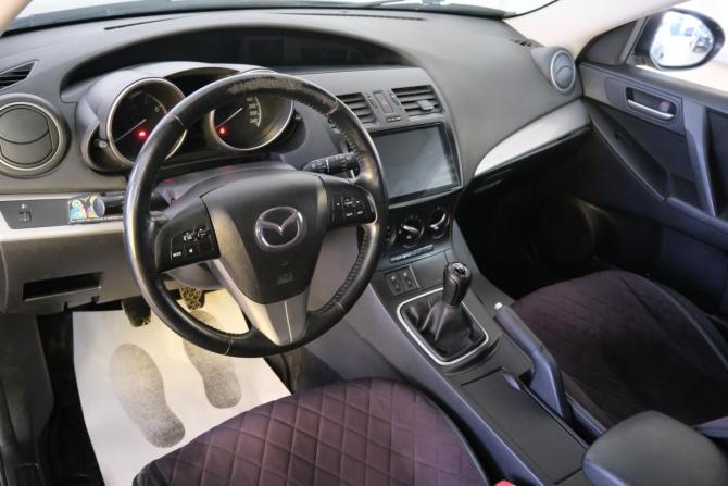 Mazda 3 II (BL) Рестайлинг с пробегом 2012 года, цена 799 000 рублей, 200000 км, хэтчбек, Автокод Объявления