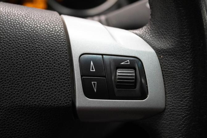 Opel Zafira B Рестайлинг с пробегом 2012 года, цена 599 000 рублей, 286508 км, минивэн, Автокод Объявления
