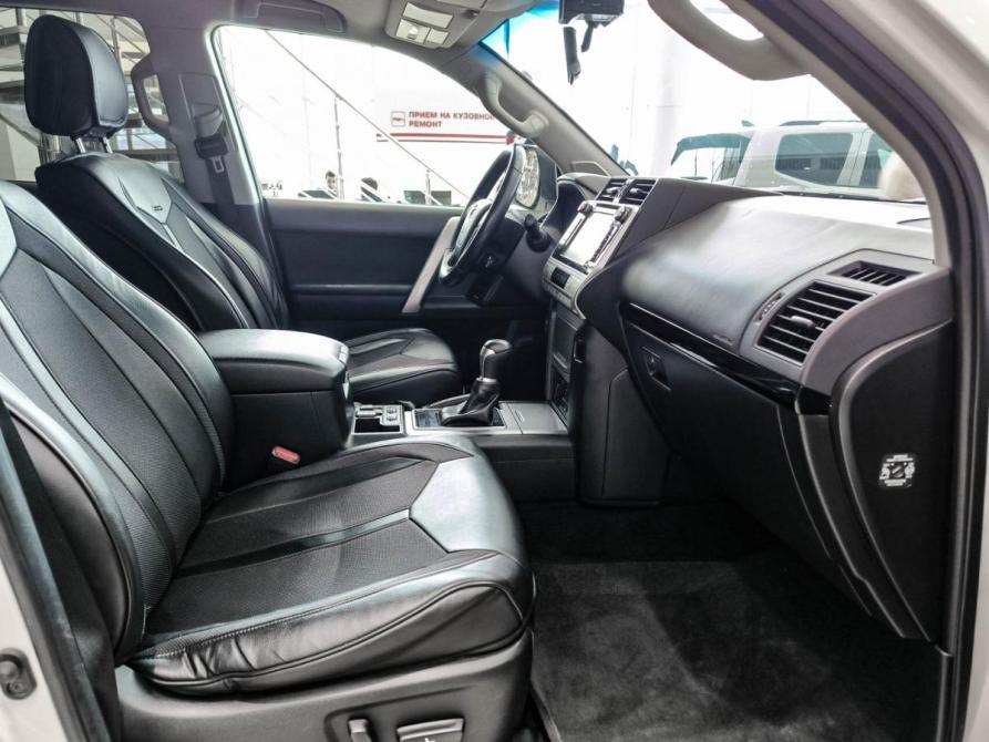 Toyota Land Cruiser Prado 150 Series Рестайлинг 2 Казань  - изображение 13