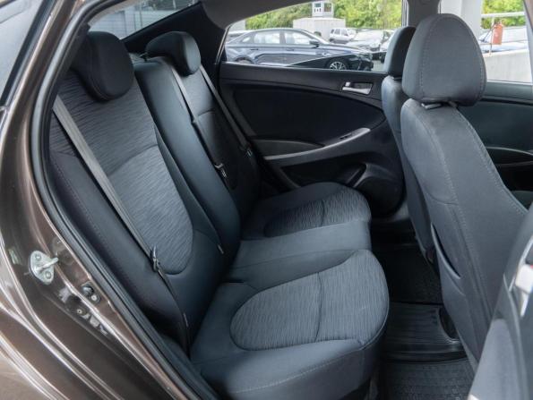 Hyundai Solaris I Рестайлинг с пробегом 2014 года, цена 875 000 рублей, 228268 км, седан, Автокод Объявления