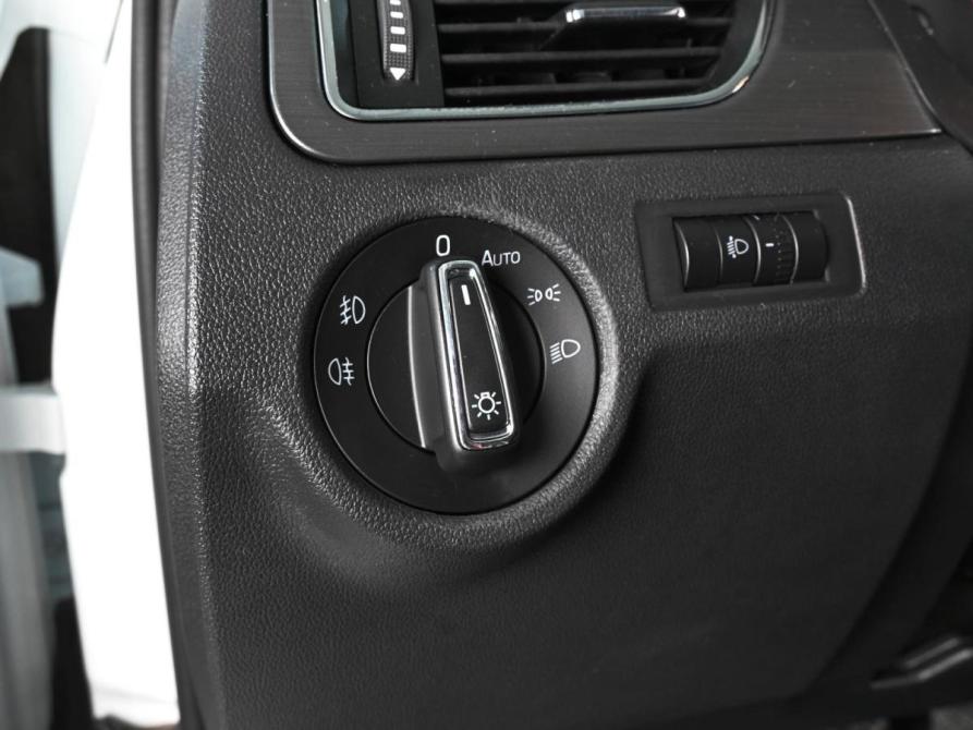Skoda Rapid I Рестайлинг Ростов-на-Дону  - изображение 17