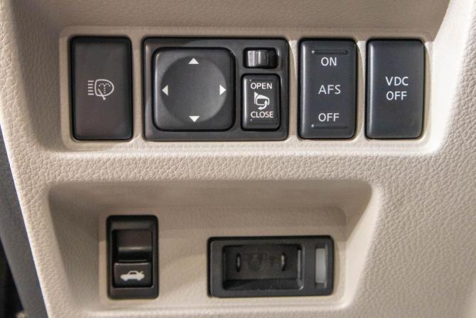 Infiniti M III Рестайлинг с пробегом 2008 года, цена 1 329 000 рублей, 310000 км, седан, Автокод Объявления