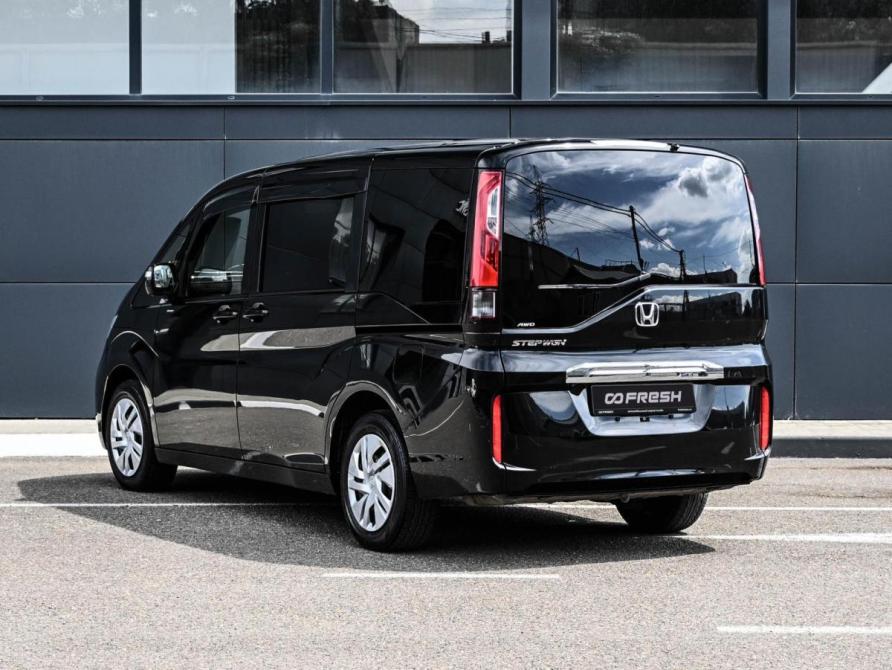 Honda Stepwgn V Рестайлинг Новороссийск  - изображение 2