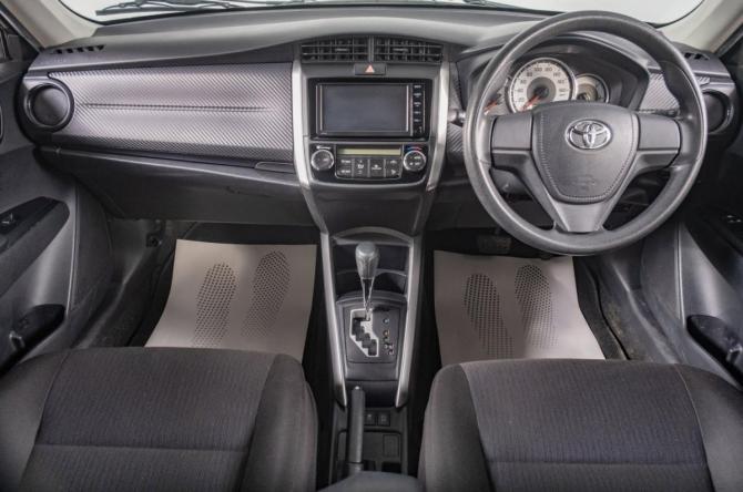 Toyota Corolla XI (E160 E170 E180) с пробегом 2015 года, цена 1 299 000 рублей, 45000 км, универсал, Автокод Объявления