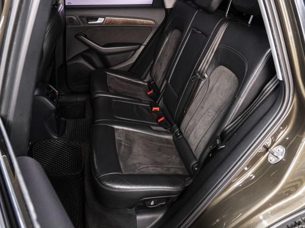 Audi Q5 I (8R) Рестайлинг с пробегом 2012 года, цена 1 600 000 рублей, 198606 км, внедорожник, Автокод Объявления