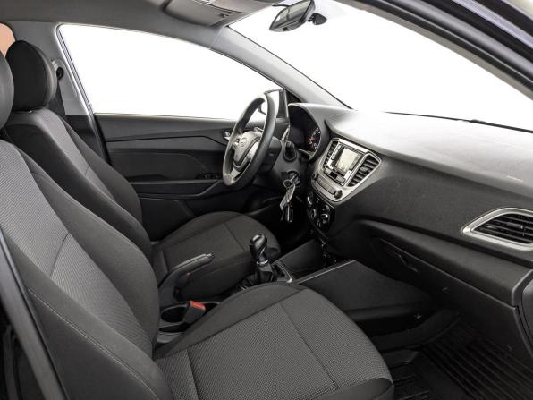 Hyundai Solaris II Рестайлинг с пробегом 2021 года, цена 1 475 000 рублей, 78092 км, седан, Автокод Объявления