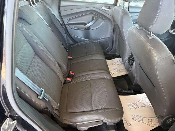Ford Kuga II Рестайлинг с пробегом 2018 года, цена 1 678 000 рублей, 124350 км, внедорожник, Автокод Объявления