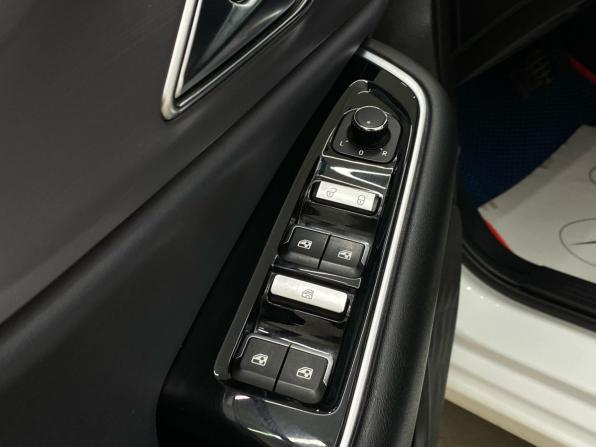 BAIC U5 Plus с пробегом 2023 года, цена 1 329 000 рублей, 90324 км, седан, Автокод Объявления