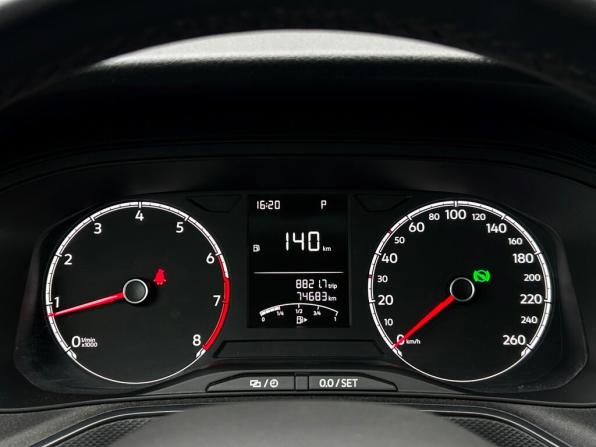 Volkswagen Polo VI с пробегом 2022 года, цена 1 614 500 рублей, 74683 км, лифтбек, Автокод Объявления