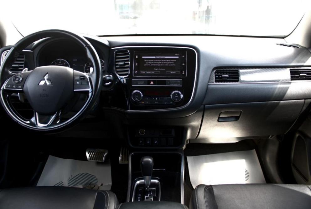 Mitsubishi Outlander III Рестайлинг 3 Саратов  - изображение 16