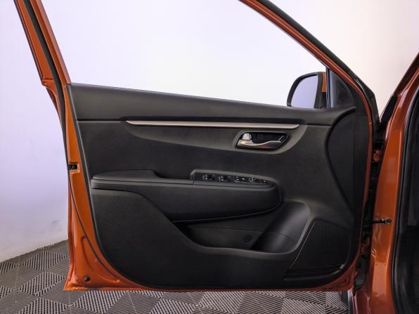 Solaris KRX с пробегом 2025 года, цена 2 400 000 рублей, 17232 км, хэтчбек, Автокод Объявления