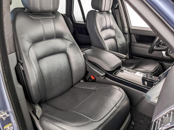 Land Rover Range Rover IV Рестайлинг с пробегом 2019 года, цена 6 512 100 рублей, 112000 км, внедорожник, Автокод Объявления
