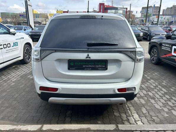 Mitsubishi Outlander III Рестайлинг с пробегом 2014 года, цена 1 265 000 рублей, 239934 км, внедорожник, Автокод Объявления