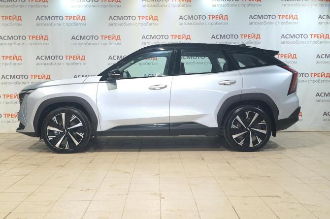 Geely Atlas II с пробегом 2023 года, цена 2 640 000 рублей, 28000 км, внедорожник, Автокод Объявления