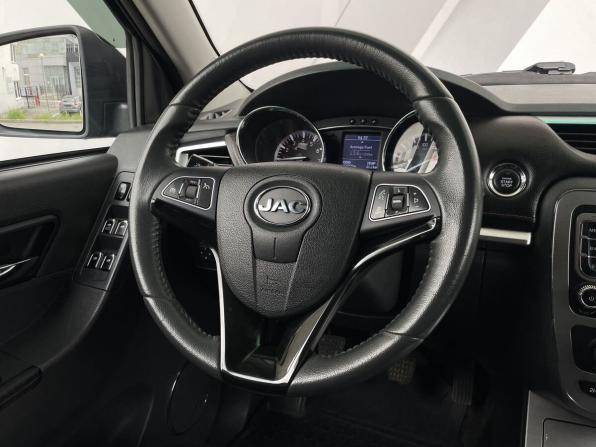 JAC T6 с пробегом 2023 года, цена 1 768 000 рублей, 20273 км, offers.body_type.unknown, Автокод Объявления