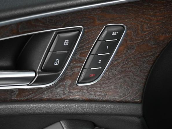 Audi A6 IV (C7) Рестайлинг с пробегом 2016 года, цена 2 799 000 рублей, 130306 км, седан, Автокод Объявления