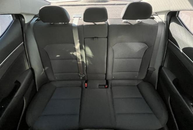 Hyundai Elantra VI (AD) с пробегом 2017 года, цена 990 000 рублей, 189951 км, седан, Автокод Объявления