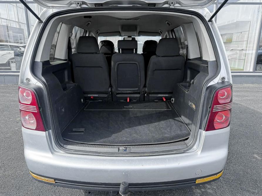 Volkswagen Touran I Рестайлинг Курган  - изображение 18