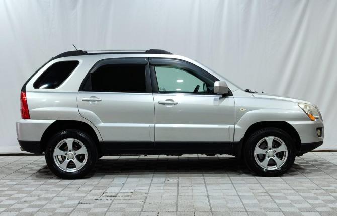 Kia Sportage II Рестайлинг с пробегом 2009 года, цена 890 000 рублей, 198124 км, внедорожник, Автокод Объявления
