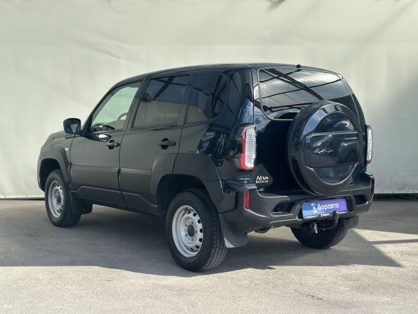 Lada (ВАЗ) Niva Travel I с пробегом 2024 года, цена 1 039 000 рублей, 41886 км, внедорожник, Автокод Объявления