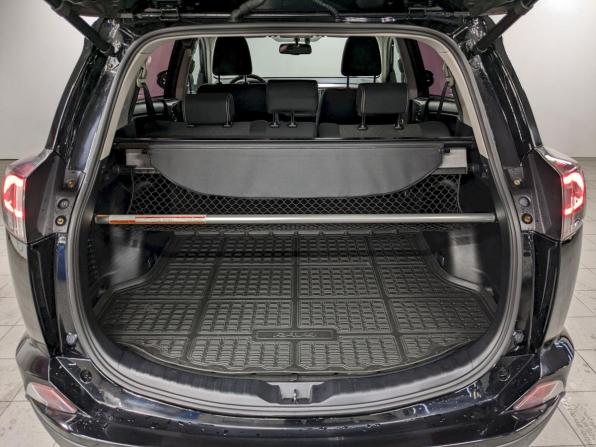 Toyota RAV4 IV (XA40) Рестайлинг с пробегом 2016 года, цена 2 040 000 рублей, 143323 км, внедорожник, Автокод Объявления