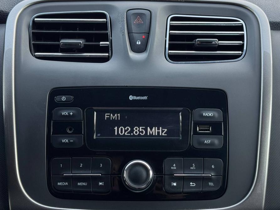 Renault Sandero II Рестайлинг Екатеринбург  - изображение 24
