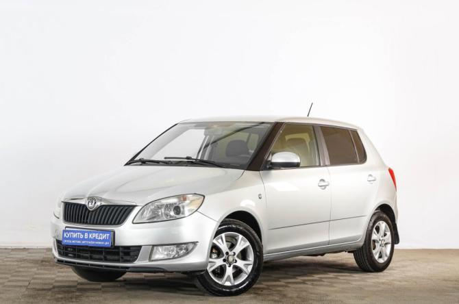 Skoda Fabia II Рестайлинг с пробегом 2012 года, цена 629 000 рублей, 160200 км, хэтчбек, Автокод Объявления