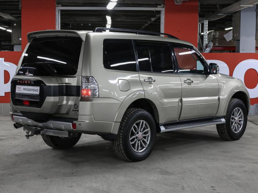 Mitsubishi Pajero IV Рестайлинг 2 Москва  - изображение 6
